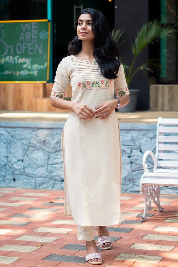 Women's Cotton White Floral Straight Kurta with Palazzo