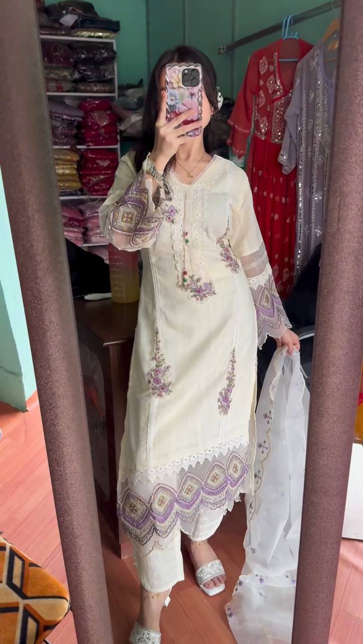 Premium Tesla Embroidered Top with Organza Dupatta & Lace Detailing