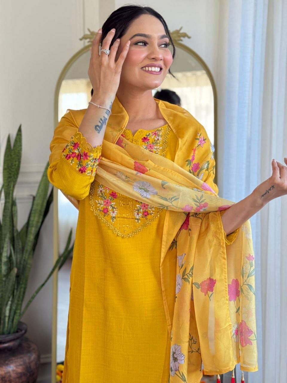 "Elegant Gadhwal Silk Top with Embroidery & Taby Silk Dupatta – Stylish & Comfortable"