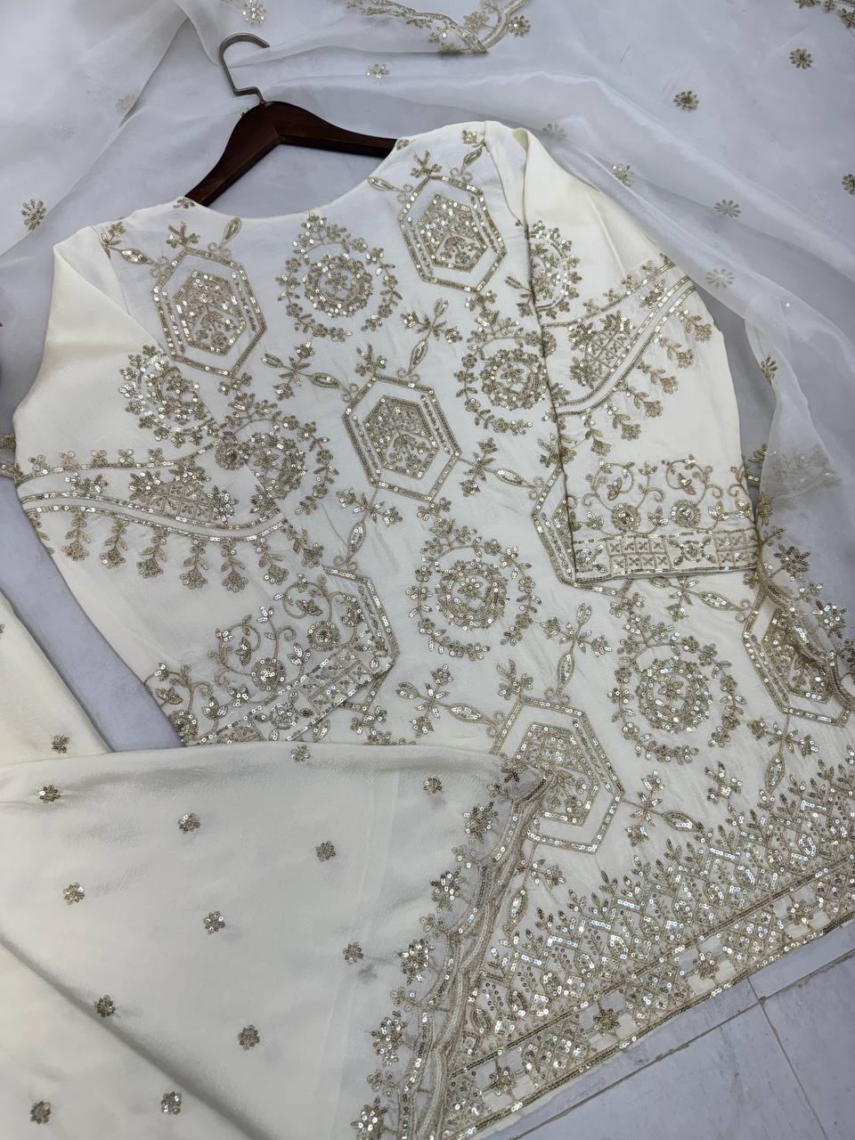 "Elegance Redefined: Chinon Top, Plazo & Organza Dupatta Set"
