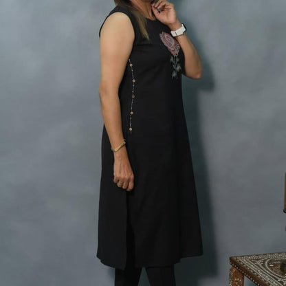 Beautiful Sleevless pure cotton co-ord set For Women