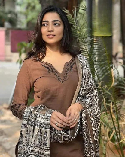 Khadi cotton kurti with  Khadi pants with embroidery work
