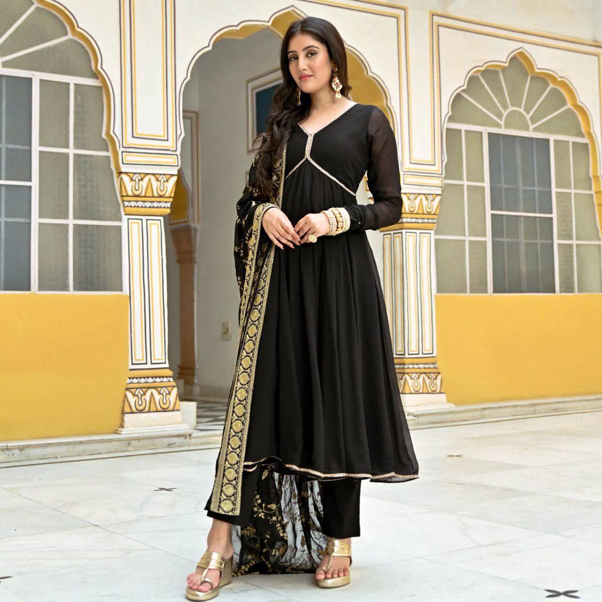 Black Anarkali Set