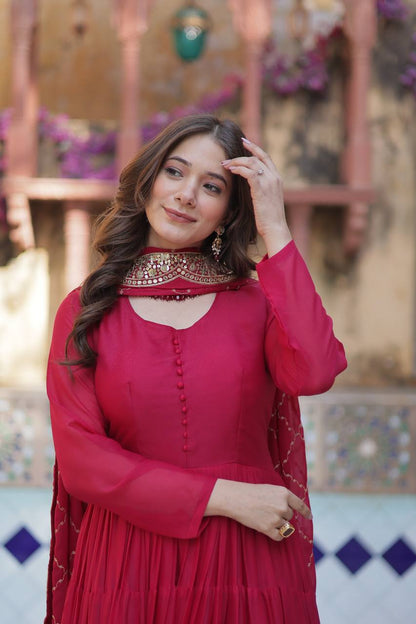 Scarlet Rose Glamour