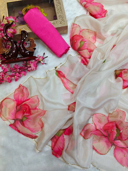 Luxurious Tebby Organza Saree