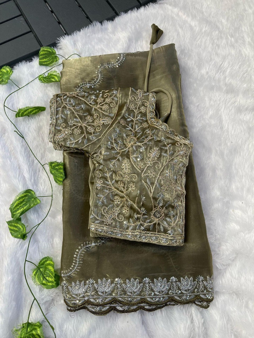 Zimmy Choo Silk Saree