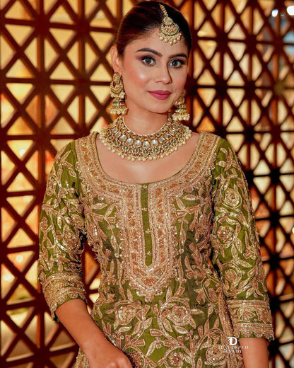 Regal Green And Gold Outfit