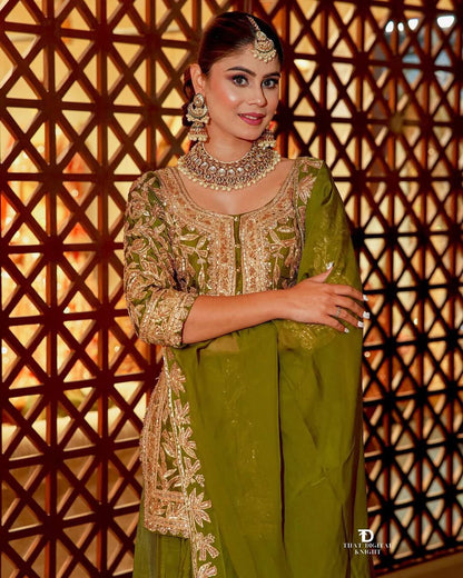 Regal Green And Gold Outfit