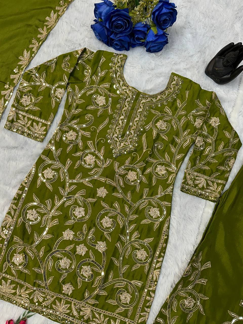 Regal Green And Gold Outfit