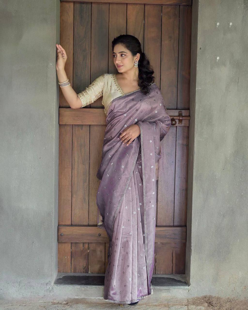 Lavender Luxe Saree