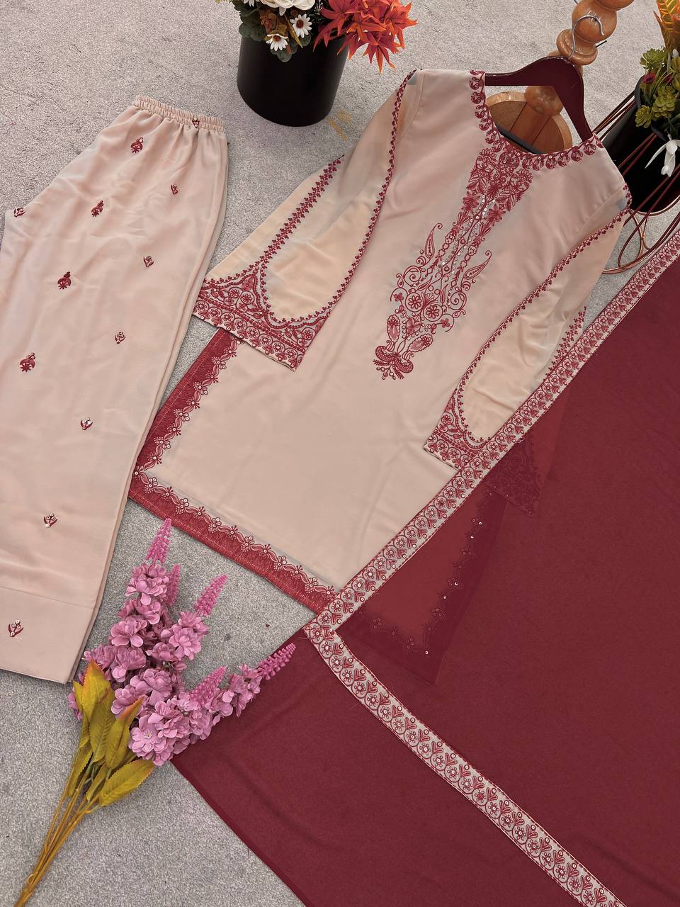 Annika Salwar Set