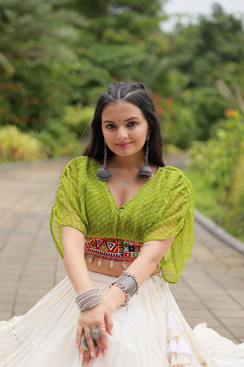 Kora Cotton with Standard Frill