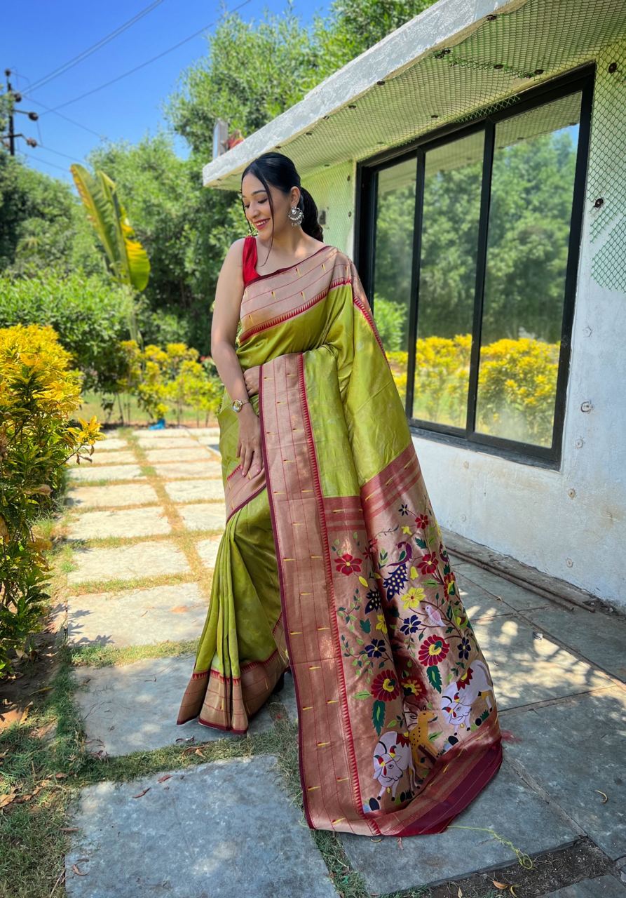 Shubhra Kesari  Saree