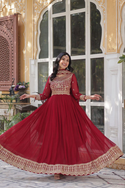 Elegant Faux Blooming Gown Set with Sequins and Lace Dupatta