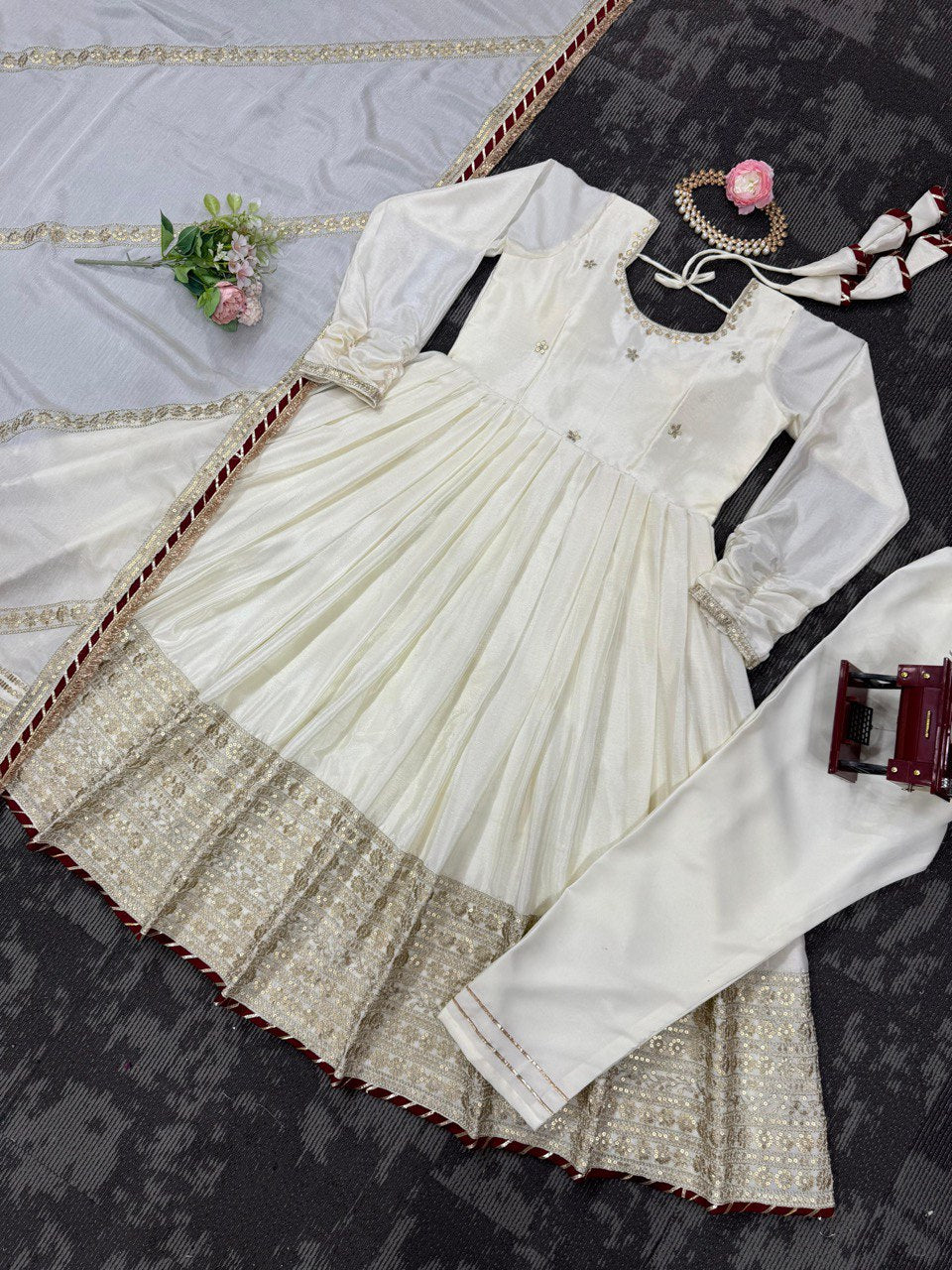 "Elegant Chinon Ensemble with Thread & Sequin Work"