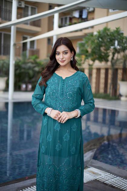 Elegant Georgette Embroidered Top with Rayon Plazo Set