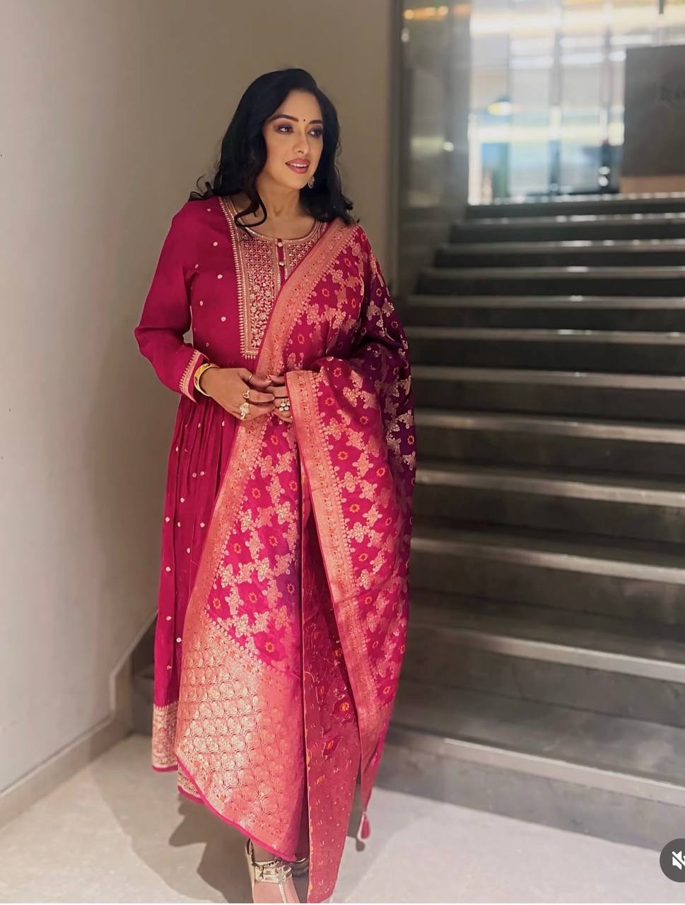 "Elegant Gwon Set with Heavy Embroidery, Satin Dupatta, and Butter Silk Bottom – Fully Stitched, Ready to Wear"
