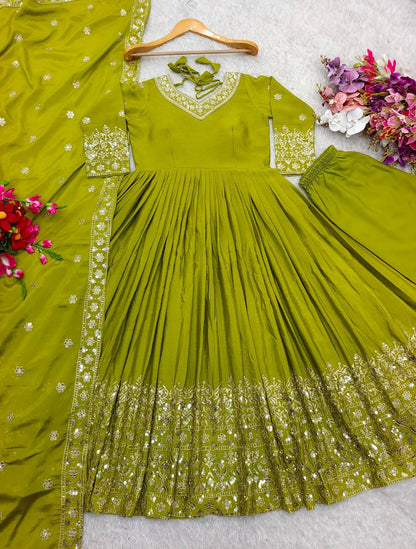 "Elegantly Embellished Gwon Set with Cinon Silk, Embroidery, and Butter Silk Bottom"