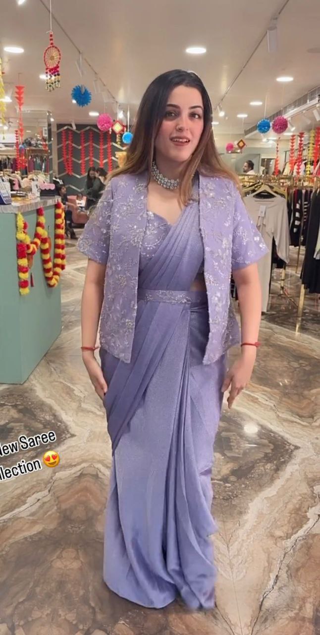 "Elegant Heavy Barbari Saree Set with Embroidered Jacket, Blouse & Belt"