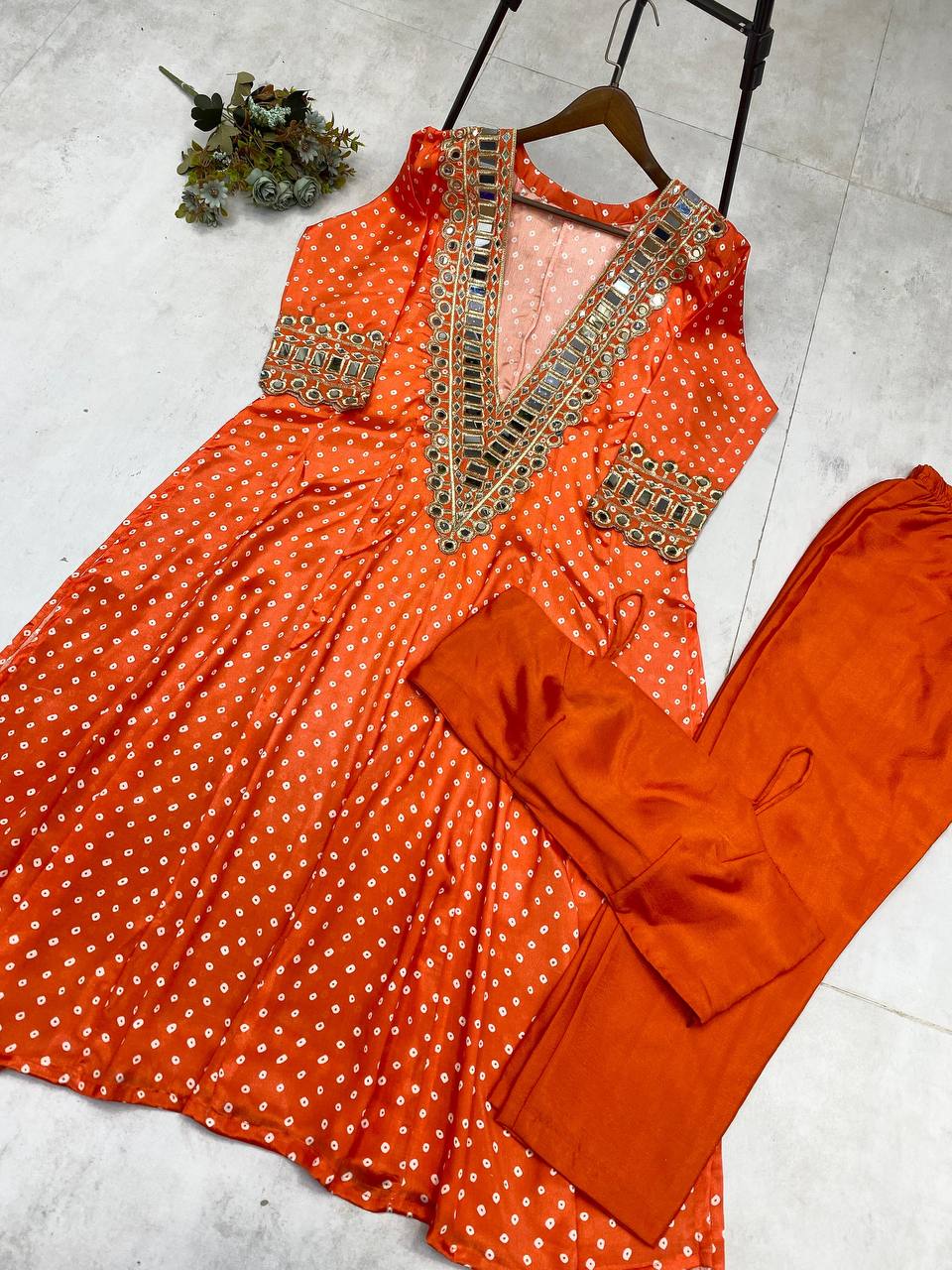 New Trendy Three-Piece Ready-to-Wear Kurta Pant with Tube Blouse