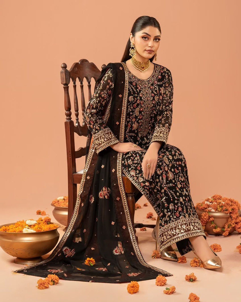 "Luxury Foux Gorgette Set with Real Diamond Detailing"