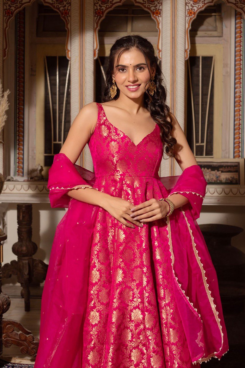 "Elegant Jacquard Silk Ensemble with Cotton Micro Pants & Soft Butterfly Net Dupatta"