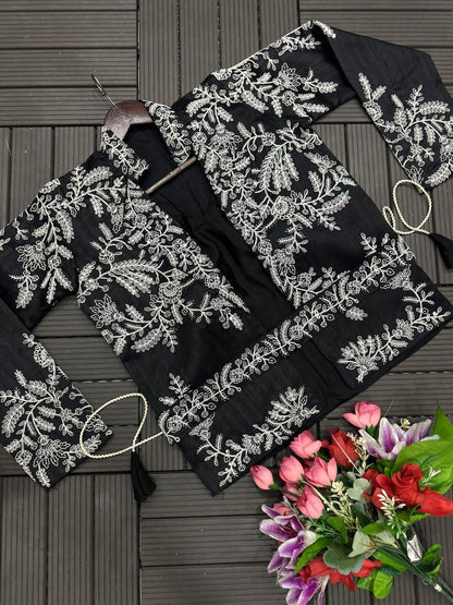 "Elegantly Embroidered Heavy Chinon Saree Set with Jacket and Belt"