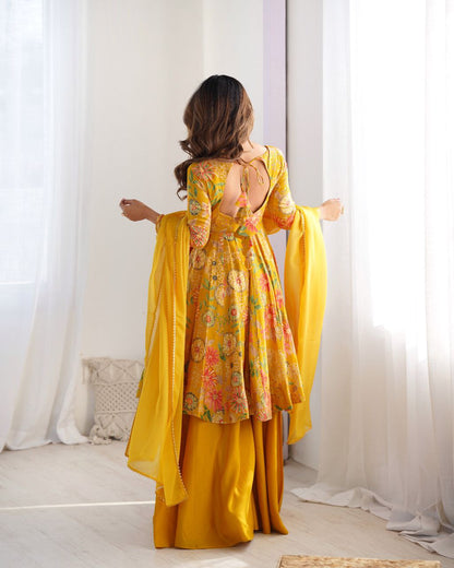 "Elegant Kediya Kurta Set with Pure Romansilk Chanderi Fabric, Fancy Lace Work Dupatta, and Fully Stitched Palazzo"