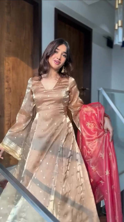 "Luxury Jimmy Choo Embroidered Nayra Cut Set with Sequence Work & Silver Gold Dupatta"