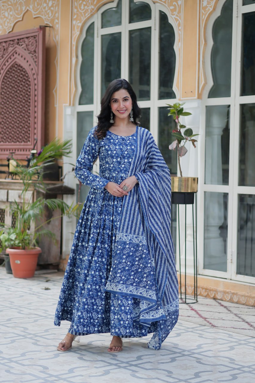 "Elegant Pure Cotton Top and Bottom Set with Matching Dupatta"