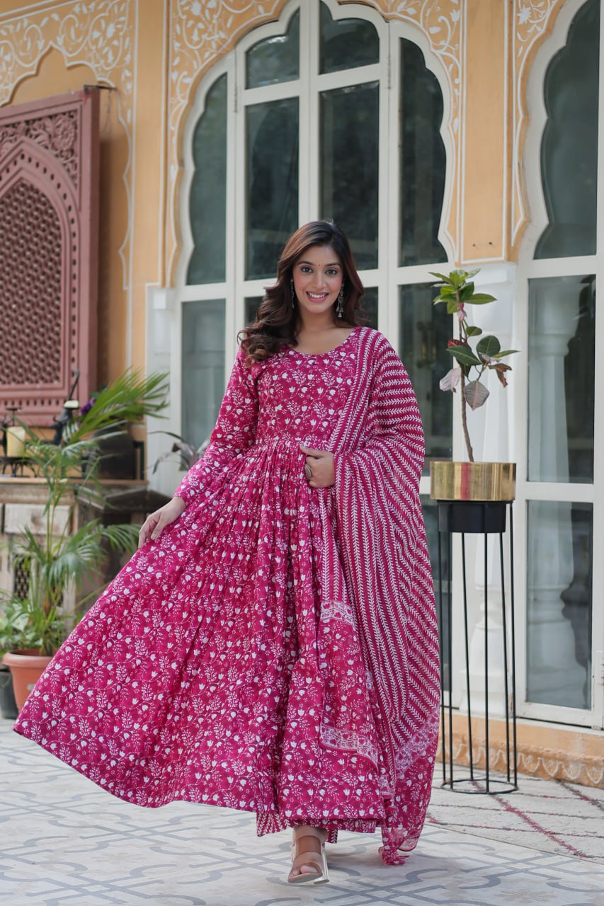 "Elegant Pure Cotton Top and Bottom Set with Matching Dupatta"