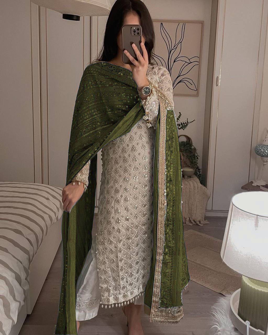 Designer Embroidery Kurta Pant set