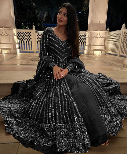 "Elegant Foux Gorgette Lehenga Choli Set with Sequenced Detailing"