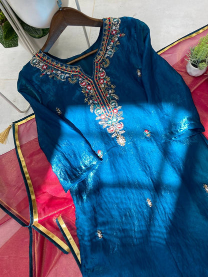 "Elegant Fendi Silk Ensemble with Handwork and Lace Detailing"